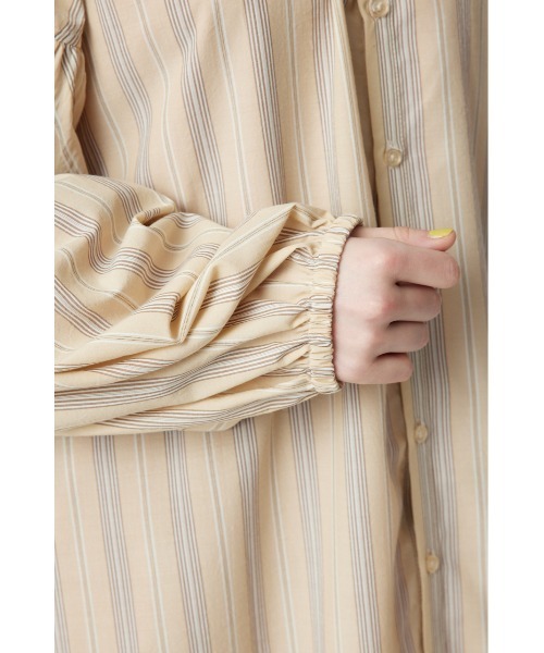 RODEO CROWNS WIDE BOWL(ロデオクラウンズワイドボウル)の「カフタンティアードワンピース(ワンピース・レディース・チャコールグレー/ベージュ系その他/オフホワイト・FREE)」の8枚目の写真