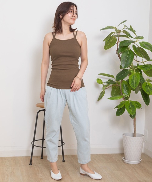 POU DOU DOU（プードゥドゥ）の「カップ付きダブルストラップキャミソール（キャミソール・レディース・ブラック/ライトブルー/アイボリー/ブラウン・3）」の6枚目の写真