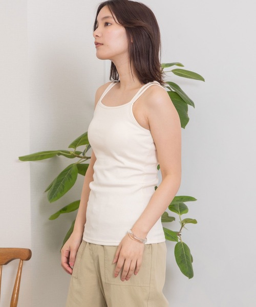 POU DOU DOU（プードゥドゥ）の「カップ付きダブルストラップキャミソール（キャミソール・レディース・ブラック/ライトブルー/アイボリー/ブラウン・3）」の22枚目の写真