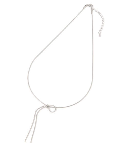 LEPSIM(レプシィム)の「ステンレスリボンネックレス 114076(ネックレス・レディース・シルバー/ゴールド・ONE SIZE)」の4枚目の写真