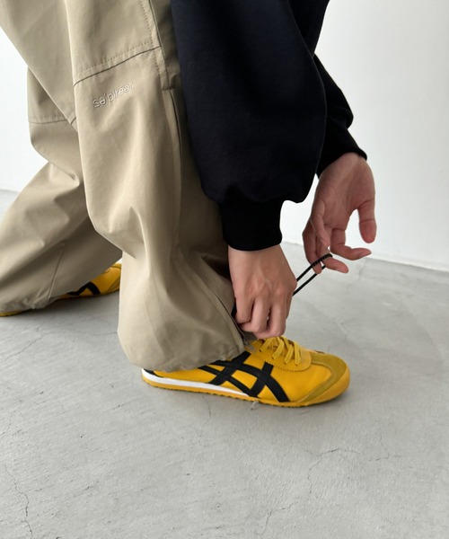 CANAL JEAN（キャナルジーン）の「SUPERTHANKS　ネオスラックス（スラックス・レディース・グレイッシュベージュ/ブラック・SMALL）」の7枚目の写真