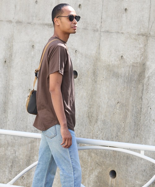 coca（coca）（コカ）の「テールカットTシャツ シワになりにくい イージーケア（Tシャツ/カットソー・メンズ・グレイッシュベージュ/チャコール/ブルー/ブラウン/ブラック/ホワイト/ネイビー/ライトグレー・M/L/XL）」の10枚目の写真