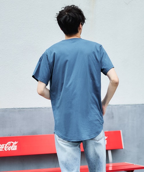 coca（coca）（コカ）の「テールカットTシャツ シワになりにくい イージーケア（Tシャツ/カットソー・メンズ・グレイッシュベージュ/チャコール/ブルー/ブラウン/ブラック/ホワイト/ネイビー/ライトグレー・M/L/XL）」の14枚目の写真