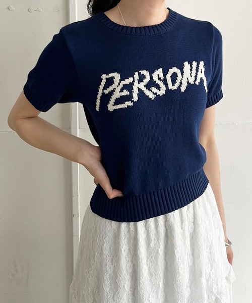 Jewelobe（ジュエローブ）の「PERSONAロゴショートニット（ニット/セーター・レディース・アイボリー/レッド/ネイビー・FREE）」の2枚目の写真