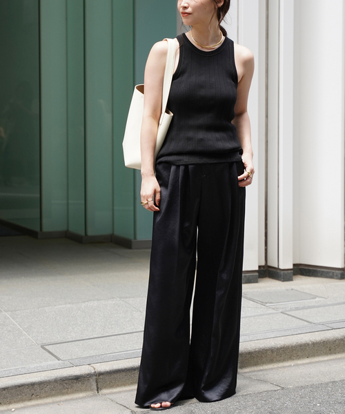 美品　ドゥーズィエムクラス　23年モデル　Minimal Satin ミディアム Minimal Satin パンツ（その他パンツ）｜Deuxieme Classe