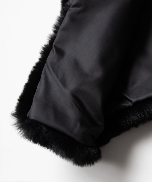 me+em select(ミームセレクト)の「※※【 2color 】コンパクトショートフェイクファーベスト / conpact short fakefur vest(ベスト・レディース・ホワイト/ブラック・FREE)」の13枚目の写真