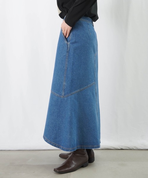 LUCA/LADY LUCK LUCA（ルカ/レディラックルカ）の「LC/LLL デニムアシメスカート / Aラインデニムスカート（デニムスカート・レディース・インディゴブルー/ブルー・38/36）」の17枚目の写真