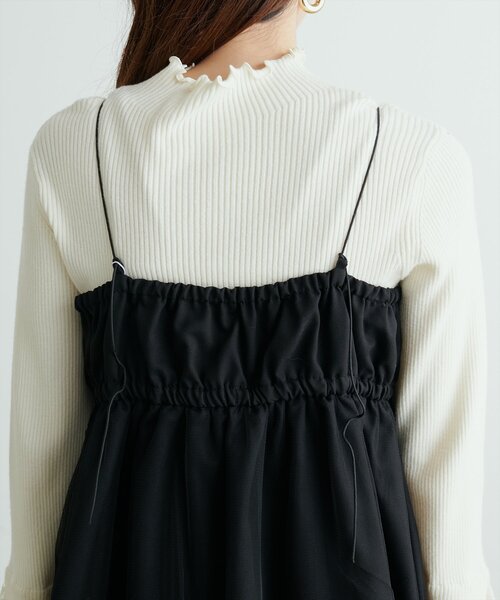 natural couture(ナチュラルクチュール)の「T/Rツイルチュールキャミソール(シャツ/ブラウス・レディース・チャコールグレー/ライトベージュ/ブラック・FREE)」の5枚目の写真