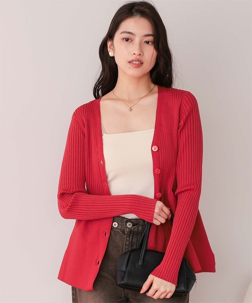 titivate（ティティベイト）の「前後2wayペプラムニットトップス（ニット/セーター・レディース・ブルー/アイボリー/ネイビー/イエロー/ブラック/キャメル/チャコール/レッド/ダークブラウン/ピンク・S/M/L/XL）」の10枚目の写真