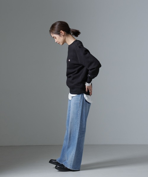 Champion(チャンピオン)の「Champion/CREW NECK SWEATSHIRT(スウェット・レディース・ブラック/ダークグレー/オートミール・M)」の22枚目の写真