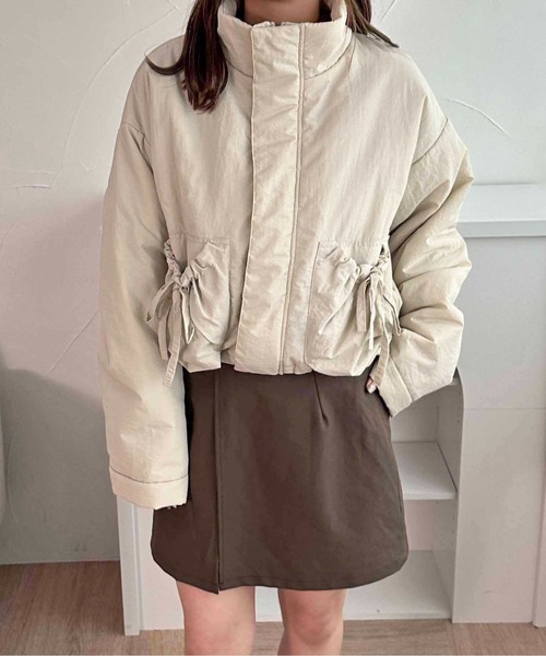 apres jour clair（アプレジュールクレア）の「【apres jour clair】中綿リボンポケットデザインジャケット【ZOZOTOWN限定アイテム】（ブルゾン・レディース・ダークブラウン/チャコールグレー/アイボリー・X-LARGE/フリー）」の5枚目の写真