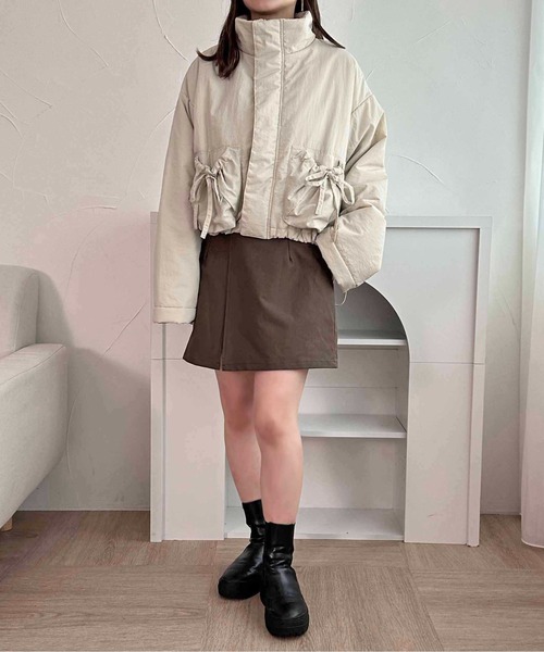 apres jour clair（アプレジュールクレア）の「【apres jour clair】中綿リボンポケットデザインジャケット【ZOZOTOWN限定アイテム】（ブルゾン・レディース・ダークブラウン/チャコールグレー/アイボリー・X-LARGE/フリー）」の8枚目の写真