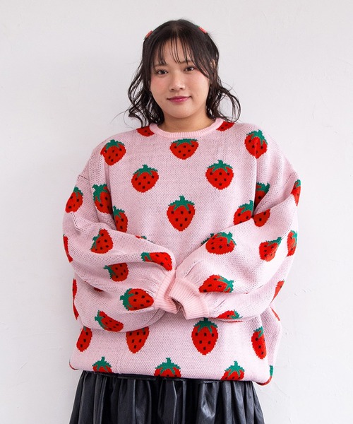 フード総柄ニット(おにぎり・パン・レモン・アボカド・ニンジン