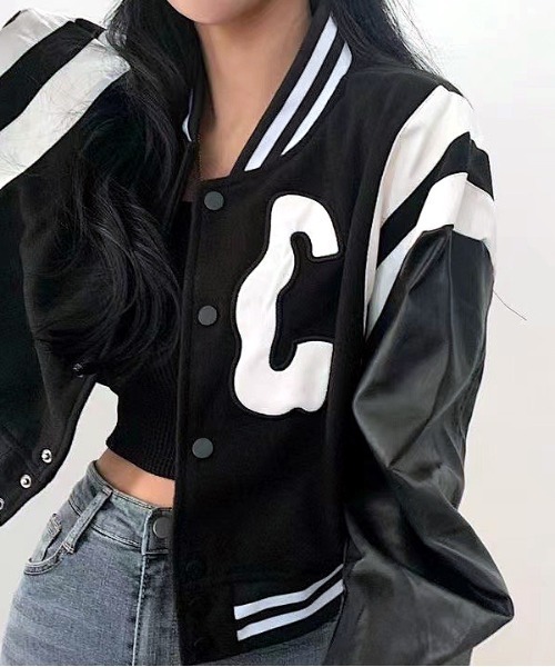 SHEENA（シーナ）の「刺しゅうロゴショート丈スタジャン（スタジャン・レディース・ブラック・M）」の16枚目の写真