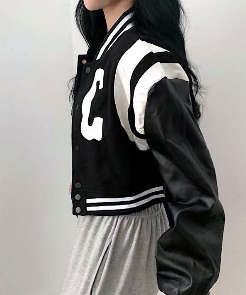 SHEENA（シーナ）の「刺しゅうロゴショート丈スタジャン（スタジャン・レディース・ブラック・M）」の17枚目の写真