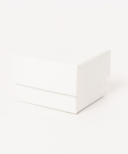 Maison Margiela（メゾンマルジェラ）の「NUMBER REFERENCE RING 6,5MM（リング・メンズ・シルバー・7/6/8/5/4）」の6枚目の写真