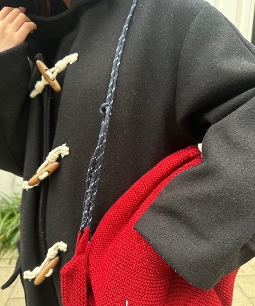 nemne store(ネンネストア)の「ニットナップザック(バックパック/リュック・レディース・ネイビー/レッド系・フリー)」の7枚目の写真