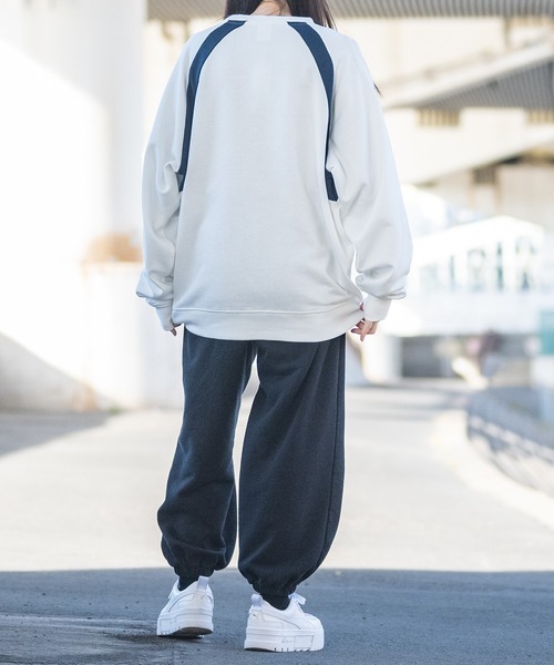 Red Cap Girl（レッドキャプガール）の「【a-r】〔Red Cap Girl/レッドキャップガール〕フロント刺繍 ラグランスリーブ クルーネック ゲームスウェット（スウェット・レディース・ブラック/ホワイト/ネイビー・LARGE/MEDIUM）」の15枚目の写真