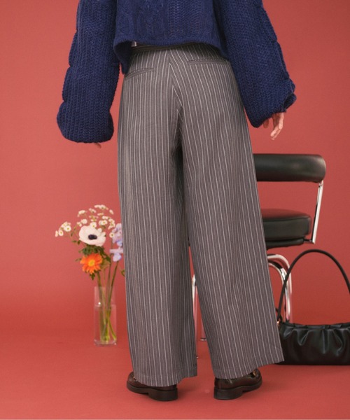 loin nuit(ロワンニュイ)の「double west button pants/ダブルウエストボタンパンツ(スラックス・レディース・ネイビー/グレー・FREE)」の15枚目の写真
