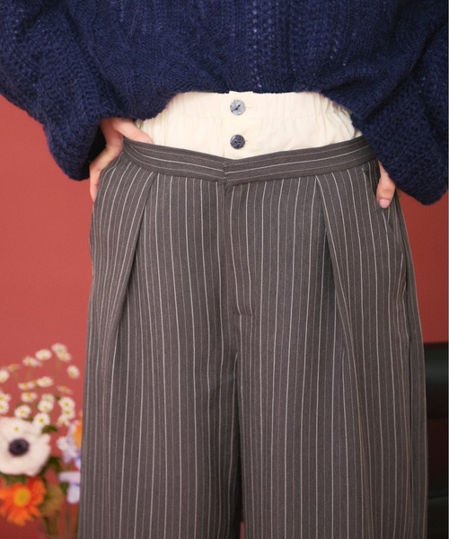 loin nuit(ロワンニュイ)の「double west button pants/ダブルウエストボタンパンツ(スラックス・レディース・ネイビー/グレー・FREE)」の9枚目の写真