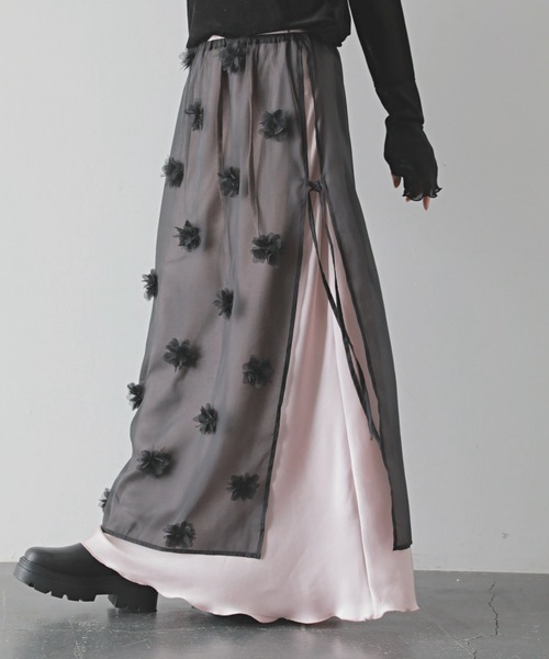 PURE BRIGHT（ピュアブライト）の「フラワーモチーフオーガンジースカート（スカート・レディース・ブラック/アイボリー・FREE）」の2枚目の写真