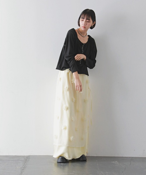 PURE BRIGHT（ピュアブライト）の「フラワーモチーフオーガンジースカート（スカート・レディース・ブラック/アイボリー・FREE）」の14枚目の写真