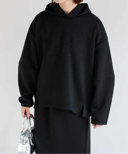 cepo（セポ）の「〈セットアイテム〉ダンボールフーディセットアップ（パーカー・レディース・オフホワイト/ブラック/ベージュ・M）」の17枚目の写真