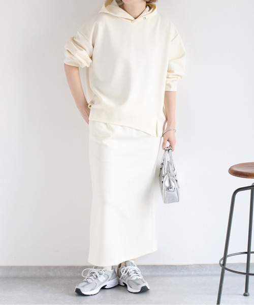 cepo（セポ）の「〈セットアイテム〉ダンボールフーディセットアップ（パーカー・レディース・オフホワイト/ブラック/ベージュ・M）」の13枚目の写真