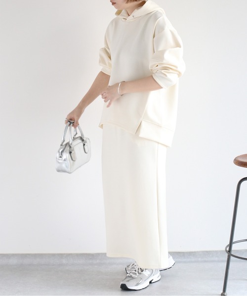 cepo（セポ）の「〈セットアイテム〉ダンボールフーディセットアップ（パーカー・レディース・オフホワイト/ブラック/ベージュ・M）」の12枚目の写真