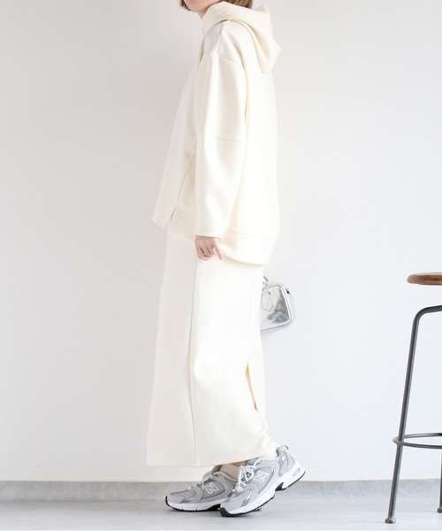 cepo（セポ）の「〈セットアイテム〉ダンボールフーディセットアップ（パーカー・レディース・オフホワイト/ブラック/ベージュ・M）」の11枚目の写真