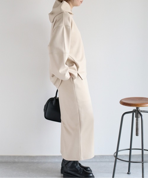 cepo（セポ）の「〈セットアイテム〉ダンボールフーディセットアップ（パーカー・レディース・オフホワイト/ブラック/ベージュ・M）」の6枚目の写真