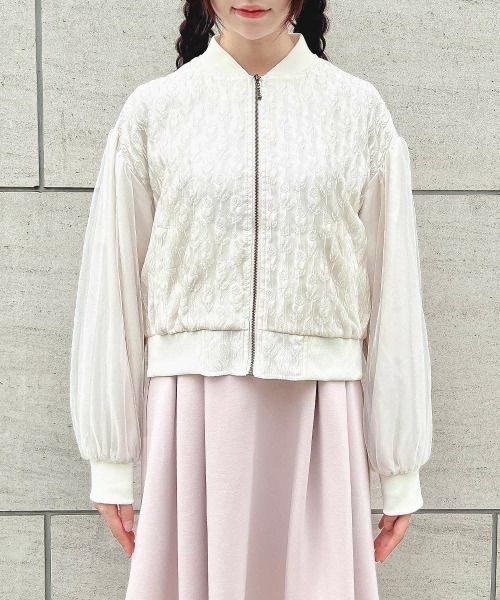 F i.n.t（フィント）の「チュールスリーブジャガードブルゾン/fint　フィント（ブルゾン・レディース・アイボリー/ライトピンク・FREE）」の5枚目の写真