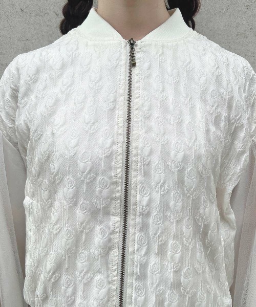 F i.n.t（フィント）の「チュールスリーブジャガードブルゾン/fint　フィント（ブルゾン・レディース・アイボリー/ライトピンク・FREE）」の6枚目の写真