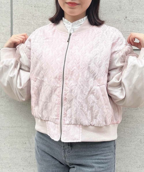 F i.n.t（フィント）の「チュールスリーブジャガードブルゾン/fint　フィント（ブルゾン・レディース・アイボリー/ライトピンク・FREE）」の11枚目の写真