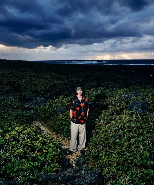 glamb(グラム)の「Palm Aloha Shirt / パームアロハシャツ(シャツ/ブラウス・メンズ・ベージュ/ブラック・S/M/L)」の11枚目の写真