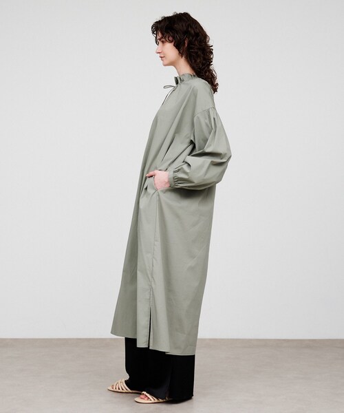 cloenc（クロエンス）の「【手洗い可】ギャザーリボンワンピース（ワンピース・レディース・チャコールグレー/カーキ・02/03/01）」の5枚目の写真