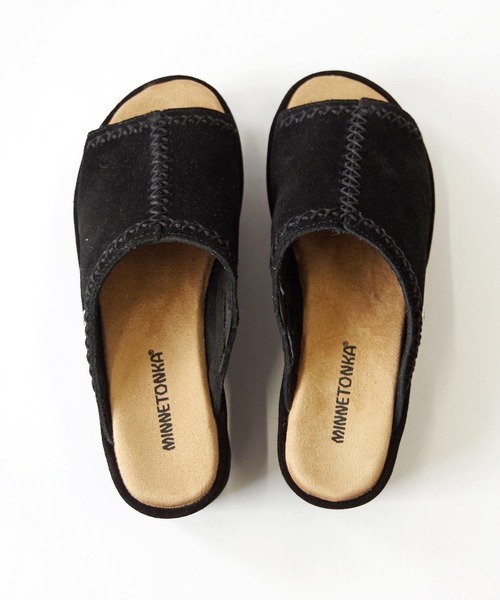 Minnetonka(ミネトンカ)の「MINNETONKA ミネトンカ / スエード厚底サンダル PAISLEE(サンダル・レディース・ブラウン/ベージュ/ブラック/ブルー/コーラル・7/8/6/9/5)」の7枚目の写真