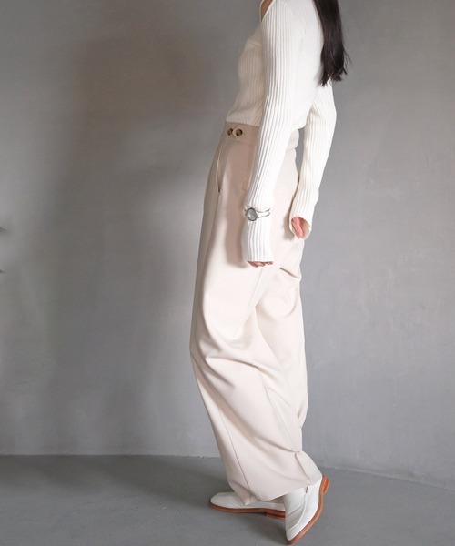 AKTE（アクテ）の「ハイウエストワイドパンツ（その他パンツ・レディース・ベージュ/ネイビー・1/2/2T）」の17枚目の写真