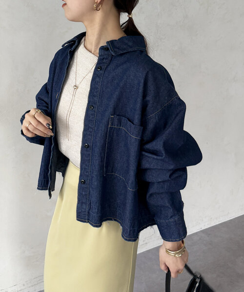 Thevon(ゼボン)の「デニムショートシャツ(シャツ/ブラウス・レディース・インディゴブルー/ブラック/サックスブルー・FREE)」の11枚目の写真
