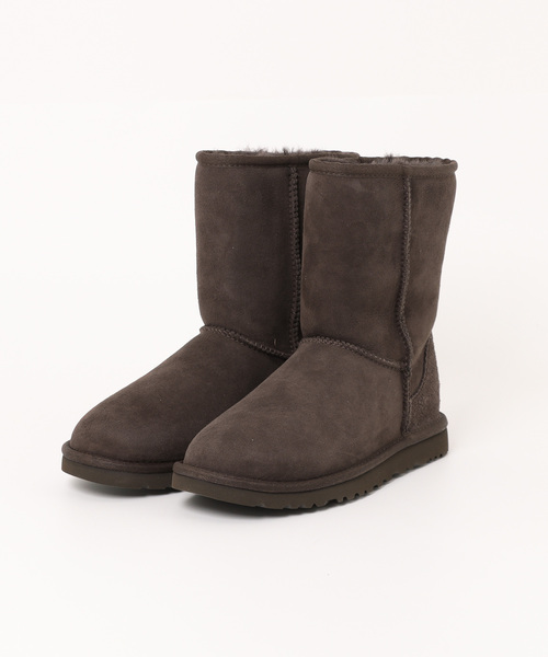 UGG(アグ)の「【RS】【UGG】CLASSIC SHORT II アグ ムートンブーツ クラシック ショート 2(ブーツ・レディース・ライトベージュ/ダークブラウン・US5)」の1枚目の写真