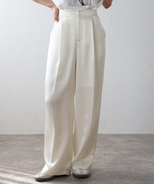 ENC（エンク）の「glossy satin pants / グロッシーサテンパンツ（その他パンツ・レディース・ダークブラウン/ミント/アイボリー・S/M）」の2枚目の写真