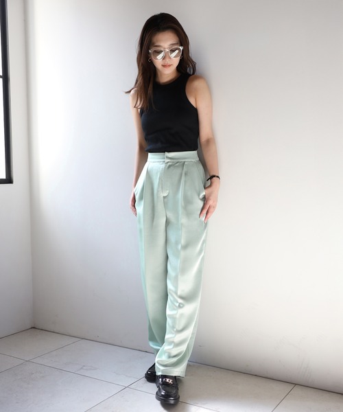 ENC（エンク）の「glossy satin pants / グロッシーサテンパンツ（その他パンツ・レディース・ダークブラウン/ミント/アイボリー・S/M）」の21枚目の写真