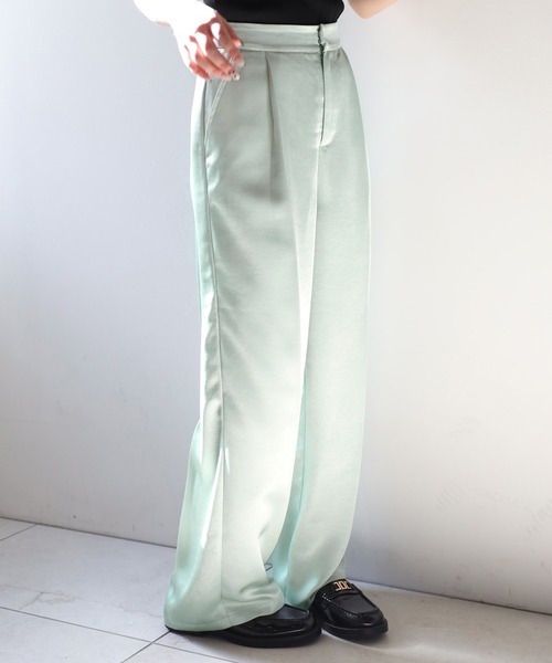 ENC（エンク）の「glossy satin pants / グロッシーサテンパンツ（その他パンツ・レディース・ダークブラウン/ミント/アイボリー・S/M）」の22枚目の写真
