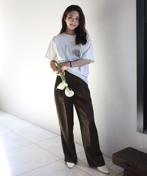 ENC（エンク）の「glossy satin pants / グロッシーサテンパンツ（その他パンツ・レディース・ダークブラウン/ミント/アイボリー・S/M）」の16枚目の写真