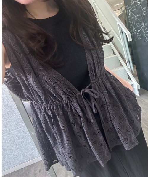 cloenc（クロエンス）の「【手洗い可】フラワーレースブラウス（シャツ/ブラウス・レディース・ホワイト系6/ブラック系3・02）」の2枚目の写真