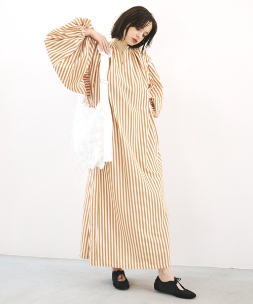 PERNA(ペルナ)の「リボンピローショルダーバッグ(トートバッグ・レディース・ブラック/ホワイト・FREE)」の16枚目の写真