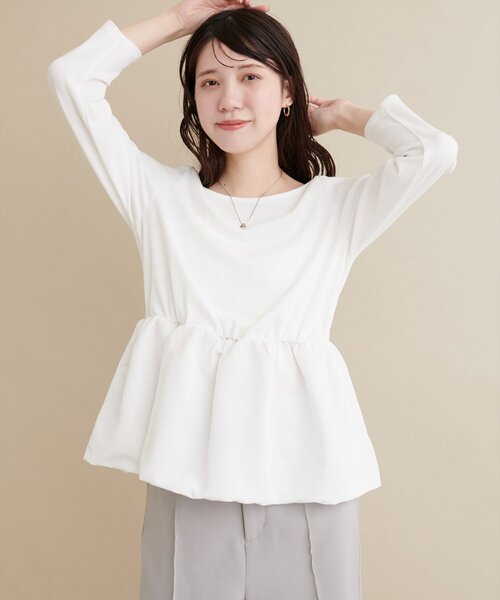 natural couture(ナチュラルクチュール)の「【大人ナチュ】バルーンヘム×リブトップス(Tシャツ/カットソー・レディース・オフホワイト/ブラック・FREE)」の4枚目の写真