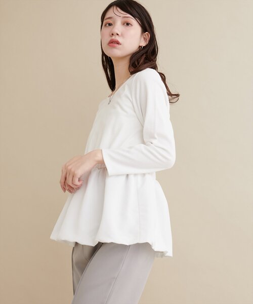 natural couture(ナチュラルクチュール)の「【大人ナチュ】バルーンヘム×リブトップス(Tシャツ/カットソー・レディース・オフホワイト/ブラック・FREE)」の5枚目の写真