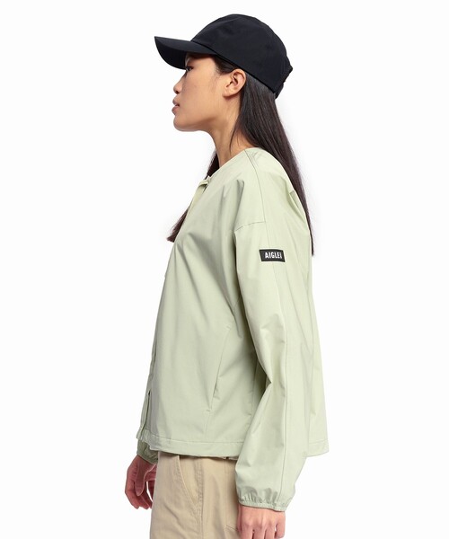 AIGLE（エーグル）の「UVカット 撥水ラウンドネックジャケット（ノーカラージャケット・レディース・ブラック/ベージュ/グリーン・38/34/36/40）」の19枚目の写真
