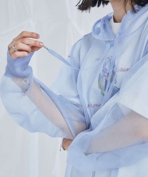 ELLEgirl(エルガール)の「シアーニットフード付プルオーバー(ニット/セーター・レディース・サックスブルー/ブラック/アイボリー・FREE)」の8枚目の写真